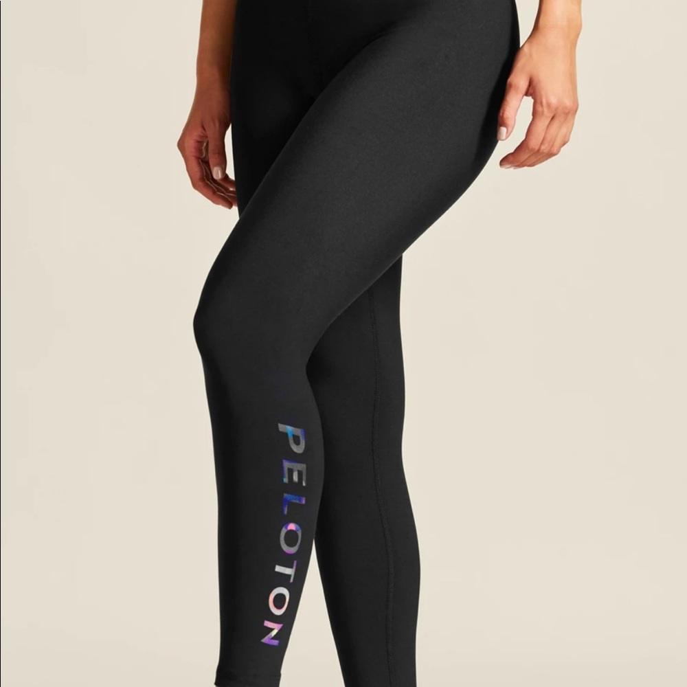 Peloton nwt spirit leggings
